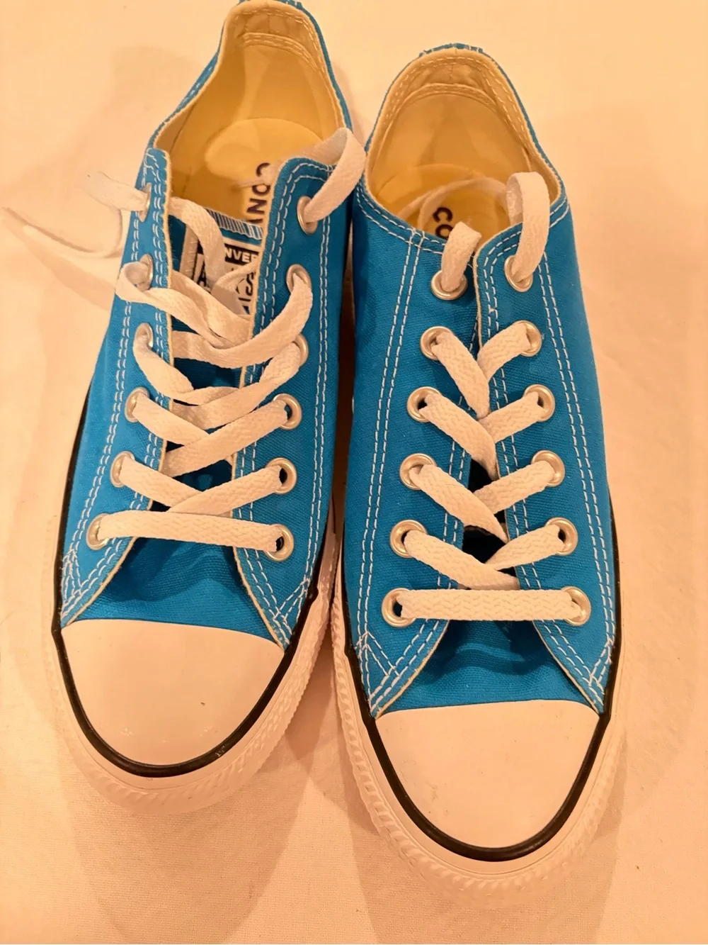 Converse Kids Low-Top Canvas Sneakers in Bright Blue with White Laces
